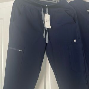 FIGS navy straight leg